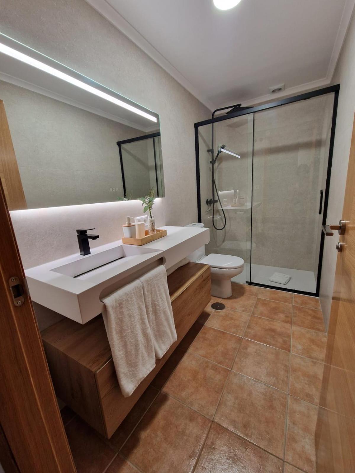 Garden Fisterra - Jacuzzi, Jardin Privado Y Vista Mar Apartment Bagian luar foto